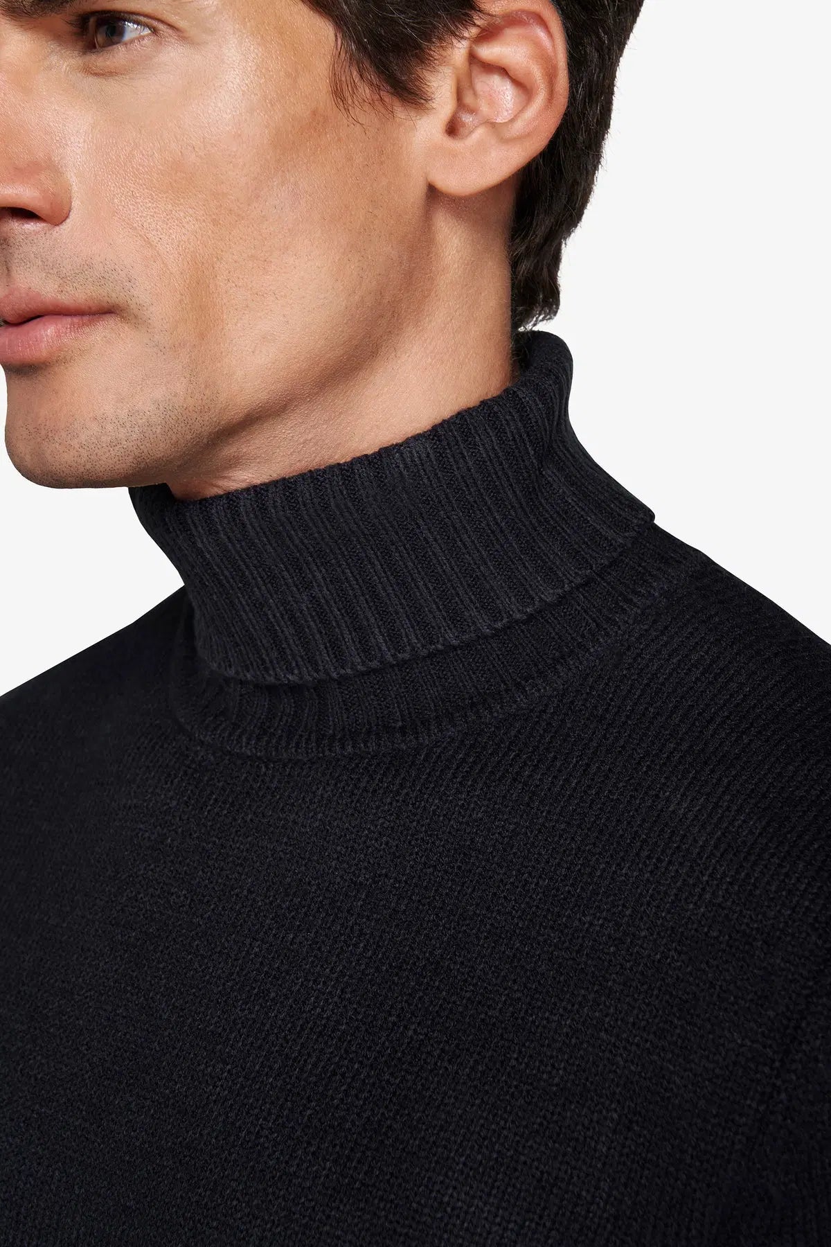 Pulover cu guler pe gât YUTM18-4007 Albastru închis