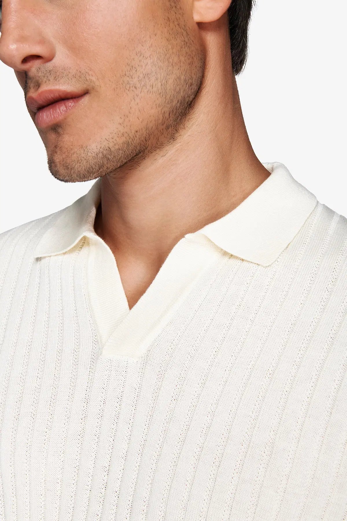 Pulover  cu guler deschis YUTM54-4563 Alb