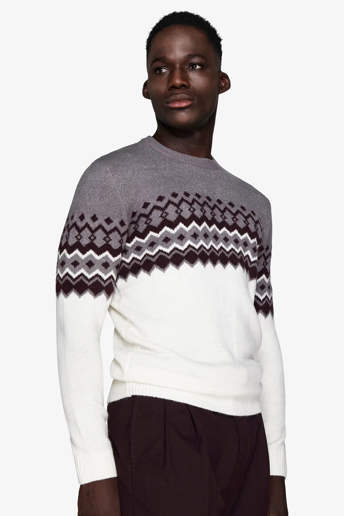 Pulover cu guler rotund YUTM10-4564